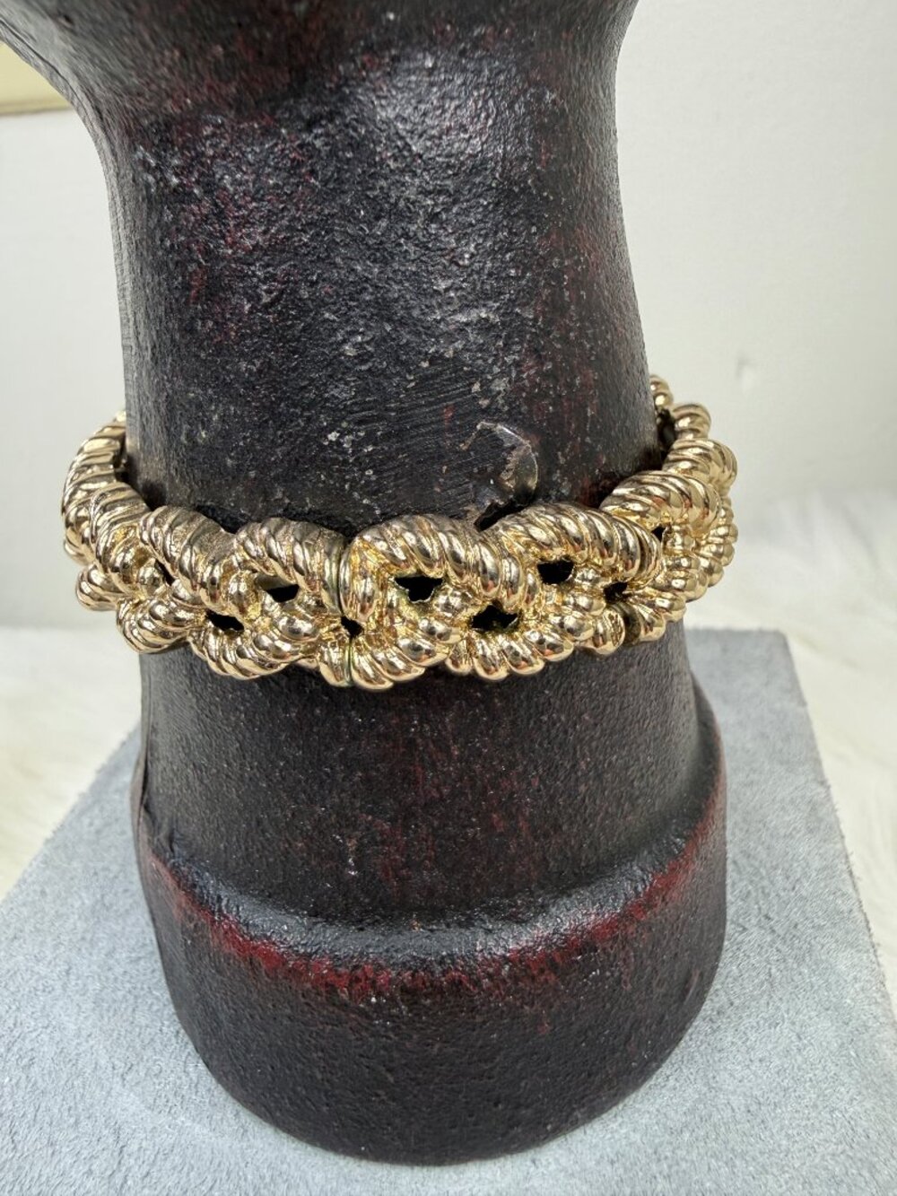 Gold Tone Rope Design Stretch Bracelet 6.5" - Picture 7 of 8